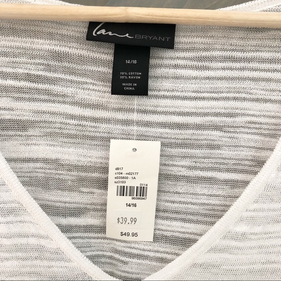 Lane Bryant White Long Sleeve V-Neck Top {14/16} - Picture 3 of 6
